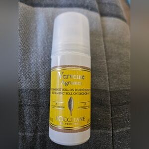 L'OCCITANE Verveine Agrumes Roll-On Deodorant - Yellow and White